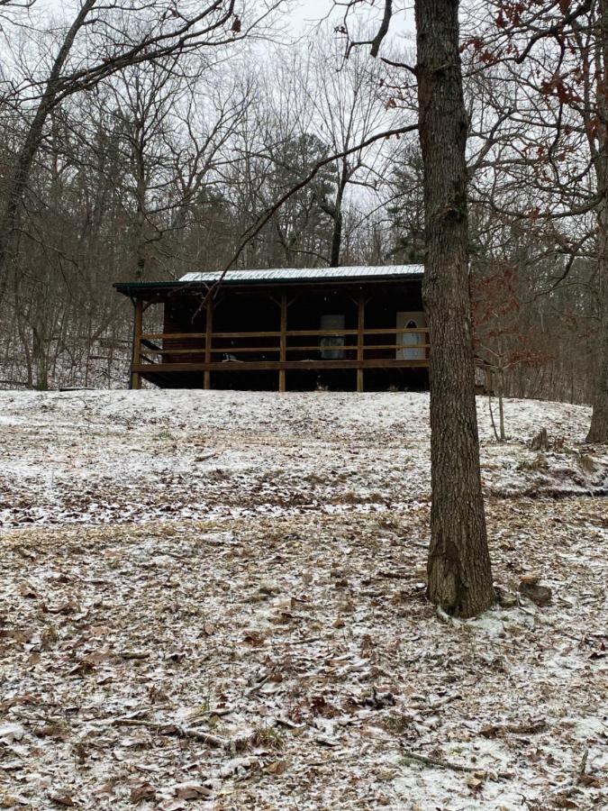 Cedar Creek Cabins ユリーカ・スプリングス エクステリア 写真